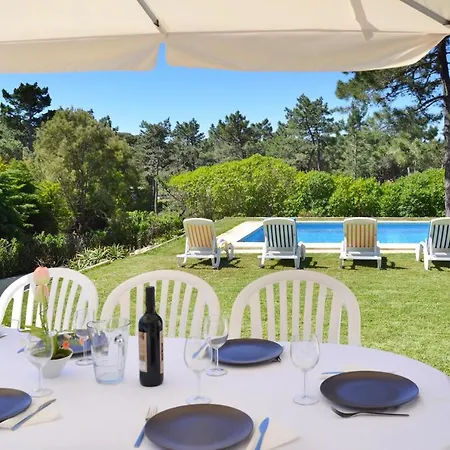Sleeps 16 Pool Wifi *